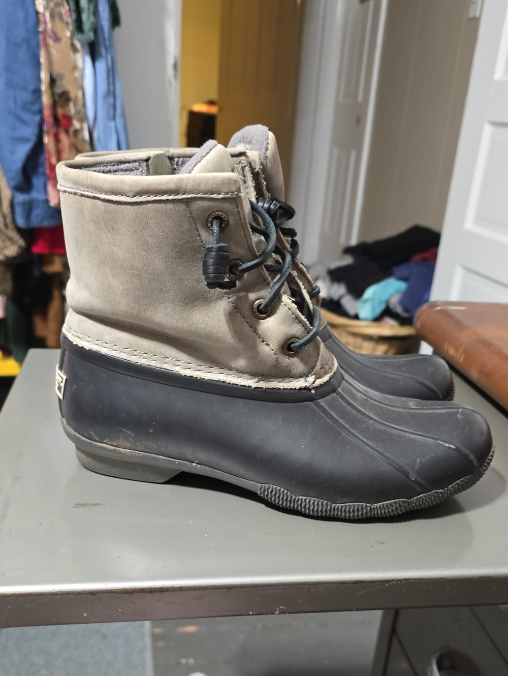 Sperry - Picture 4 of 7